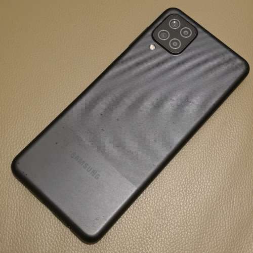 Samsung Galaxy A12 黑色 4GB RAM 64GB ROM 連 玻璃貼 機套 加送 小米 10000mAh Po...