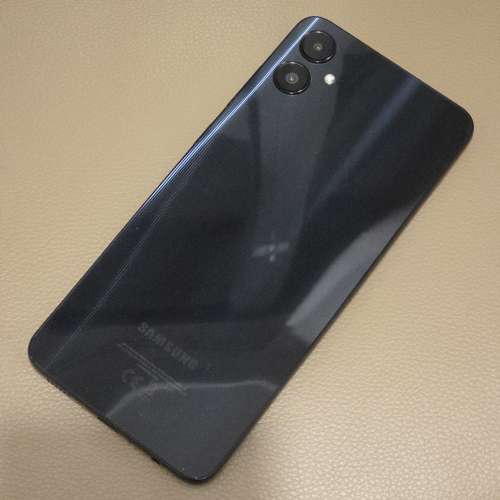 98%新 有盒 Samsung Galaxy A05 藍色 4GB RAM 128GB ROM 連 玻璃貼 機套