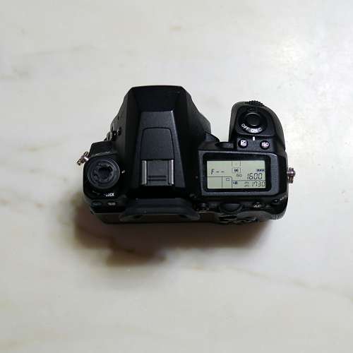 Pentax K-3 body 跟原裝一叉機一電池.新舊如圖.100%運作正常.可交收時操作影相比你...