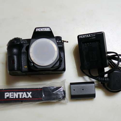 Pentax K-3 body 跟原裝一叉機一電池.新舊如圖.100%運作正常.可交收時操作影相比你...