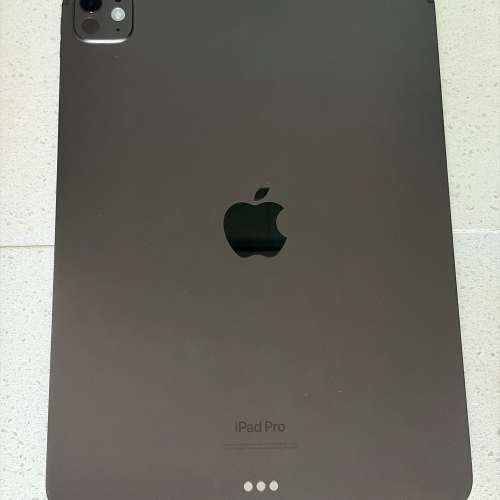 Apple iPad Pro 11  2024 (M4) 1TB Wi-Fi Space Black Nano texture