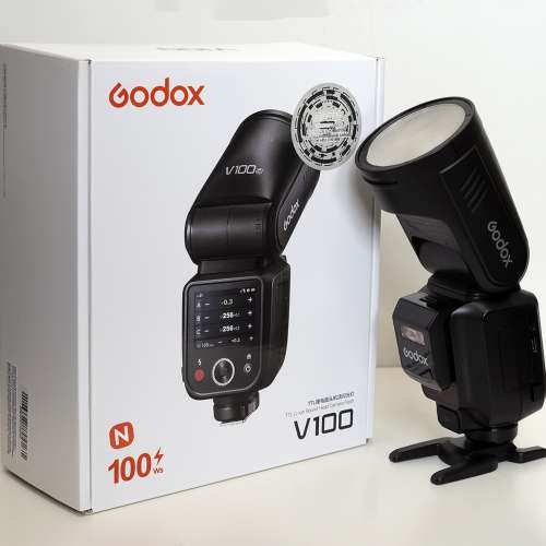 FS : Godox V100 N