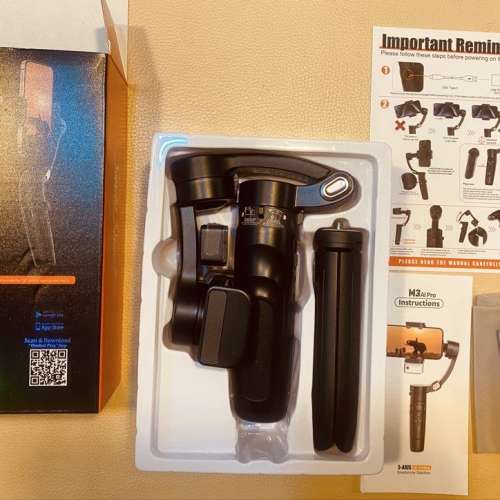 全新M3 Alpro 3軸手機穩定器 AI smartphone stabilizer