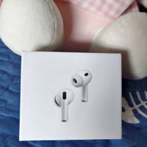 全新 AirPods Pro 3