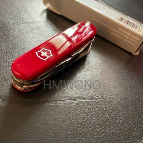 [全新]VICTORINOX HUNTSMAN 91mm袋裝刀（紅色）瑞士製造裝刀 行山適用