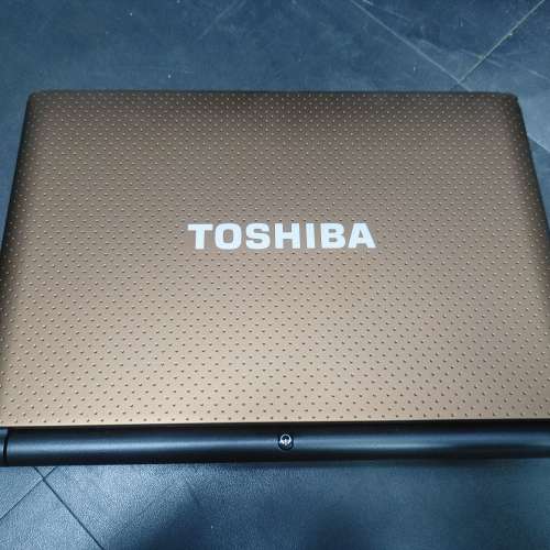 Toshiba nb550d notebook