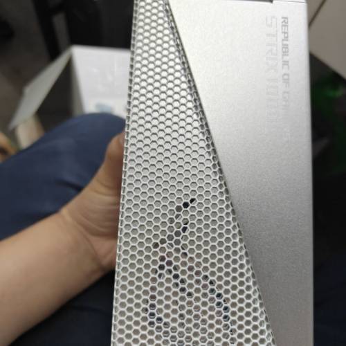 ASUS ROG STRIX 1000W Gold Aura White Edition
