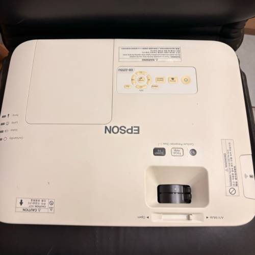 Epson 高亮度商用投影機