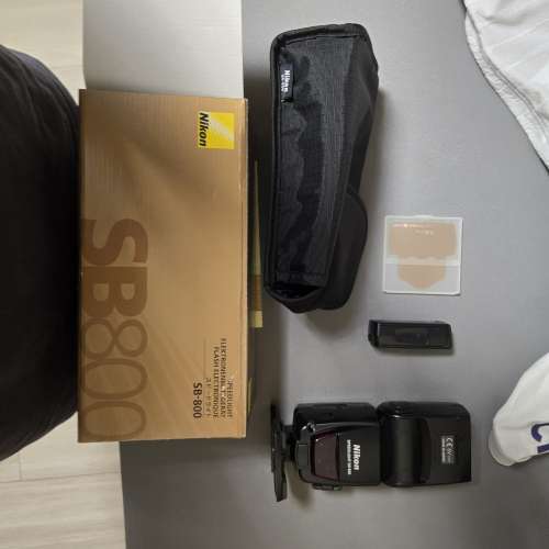 Nikon SB-800 閃光燈連盒
