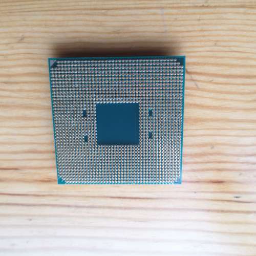 Ryzen 7 1800X  (8核16線程 AM4 CPU 運作正常)