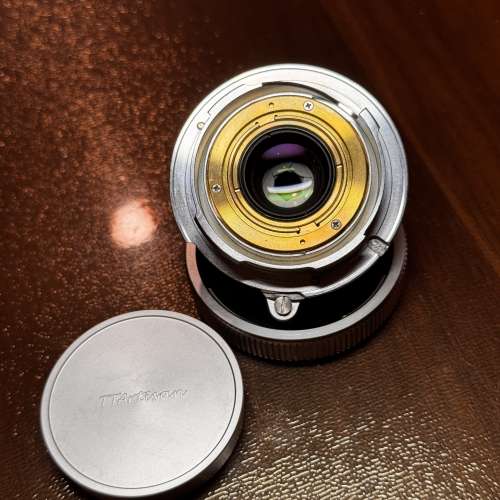 ttartisan 28mm f5.6  Leica M-mount 有遮光罩有盒