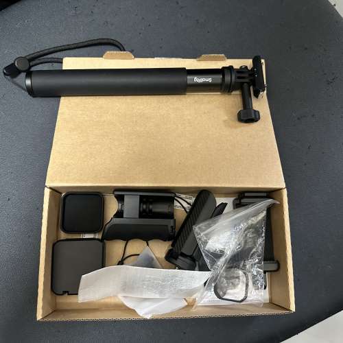 Insta 360 ace pro2  3電裝