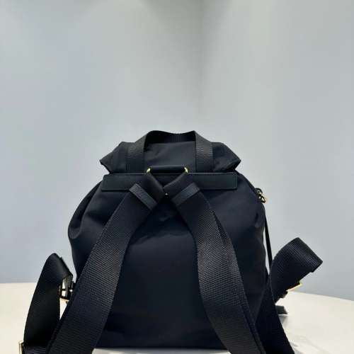 Prada Re-edition 1978背包小號