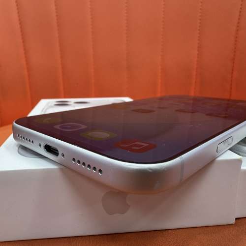 95%New iPhone 17 Pro Max 1TB 銀色 香港行貨 蘋果保養到2027年1月29日 全套有盒有...