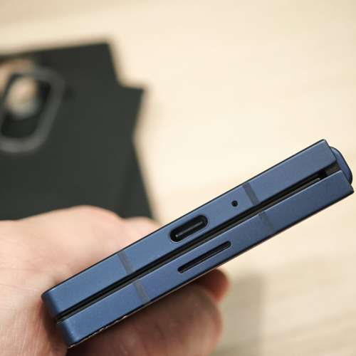 85%新 Samsung Galaxy Z Fold 6 12+1TB Navy 藍色 韓版水貨 單Sim Fold6摺機 + Not...