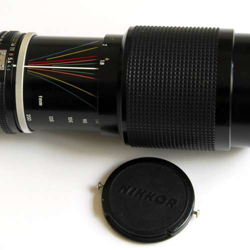 Nikon 80-200mm f4.5 AI 新版  90% new 恆定光圈