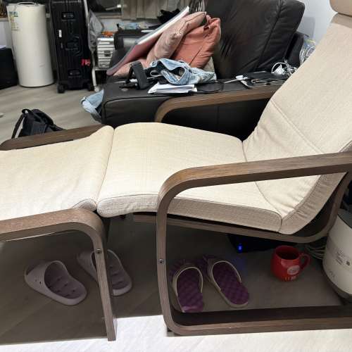 IKEA PO&Auml;NG 梳化椅連腳踏