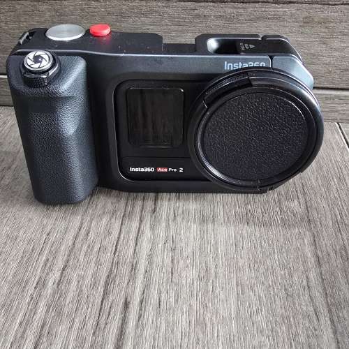 Insta360 Ace Pro 2 Xplorer Bundle 續航強化街拍套裝 (雙電)