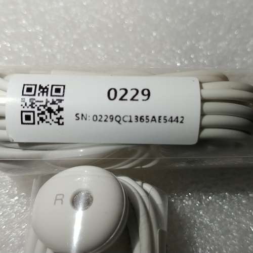 HUAWEI 華為 Mate 8 9 10 20 P20 Pro Nova 系列 3.5mm 全新原裝正貨耳機 每件公價$45