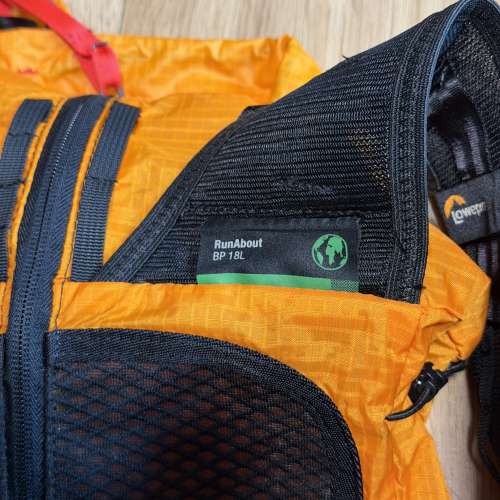 Lowepro Run About BP 18L + GearUp Camera Box XLII