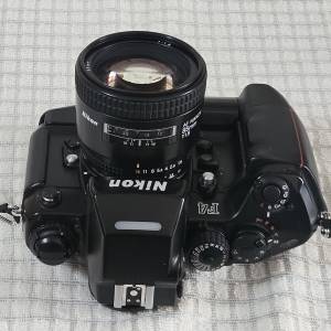 Nikon F4連 KIKKOR AF85 1.8