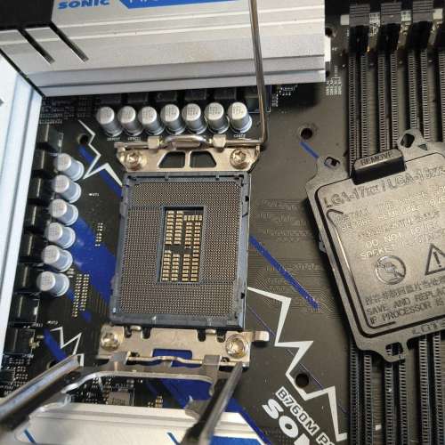 Asrock b760m pg sonic wifi Micro-ATX 主版 (正版Window11Pro) Socket 1700
