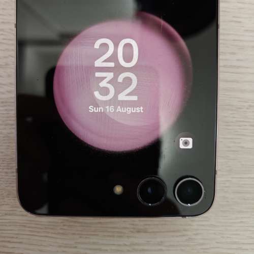 95%新，粉色samsung flip 5 256Gb