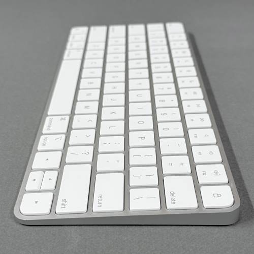 Original Apple Magic Keyboard for iMac / MacBook 九成新 操作正常 藍牙鍵盤