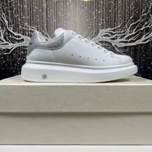 Alexander Mcqueen Oversized 麥坤 百搭板鞋 小白鞋 Size：35 - 45（正常size）
