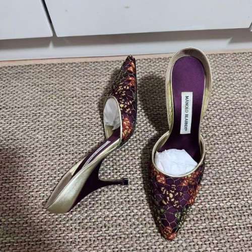 Manolo Blahnik 紫色金蔥刺繡尖頭穆勒鞋