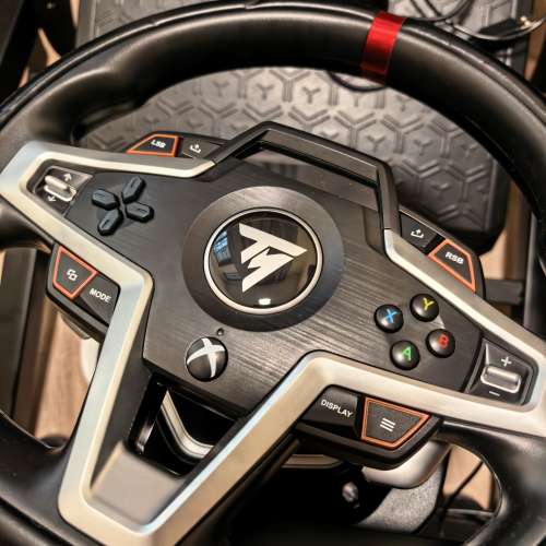Thrustmaster T248 X 賽車軚盤連腳踏 行貨有保養