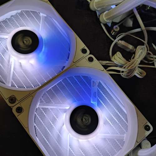 Enermax LIQMAX III ARGB 240  水冷散熱器