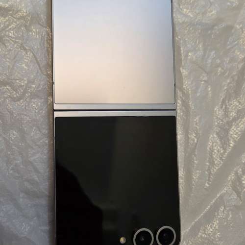 Samsung Z flip 6 12+512 香港行貨 全新一樣