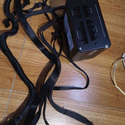 Corsair RM750e 750W Cybenetics Platinum 鉑金牌 全模組 火牛
