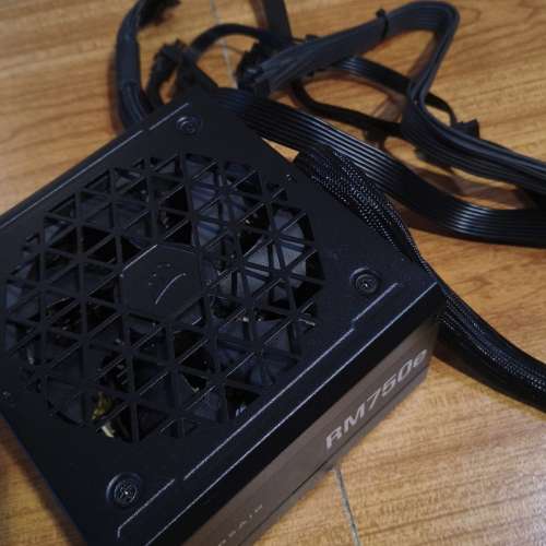 Corsair RM750e 750W Cybenetics Platinum 鉑金牌 全模組 火牛