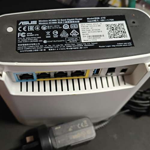ZENWIFI CT8 AC3000 三頻 MESH 無線網絡路由器 一件裝