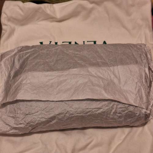 Bottega Veneta Padded Tech Cassette Nylon Black BV 八格 尼龍 銀扣肩背袋 黑色 8格