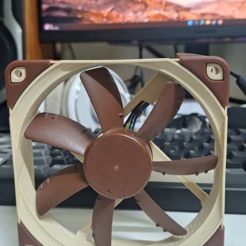 貓頭鷹NOCTUA NF-S12A PWM 風扇