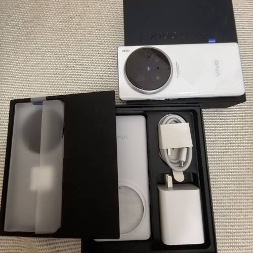 在保vivo X 100 Ultra 16+1TB 白色