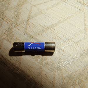Futech 13a 250v 25mm, Sr blue 2a 250v 20mm, Isoclean 1a 20mm fuse