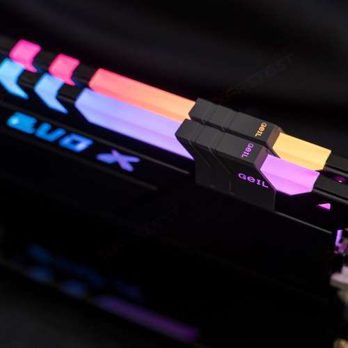 GeIL EVO X II AMD Edition DDR4-3600 16GB (2 x 8GB)