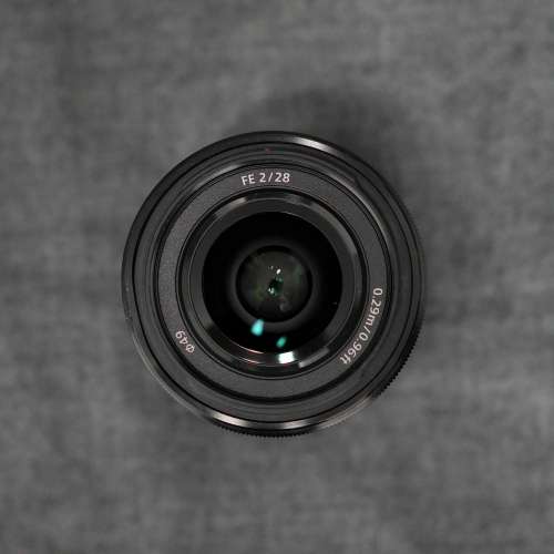 Sony 28mm F2