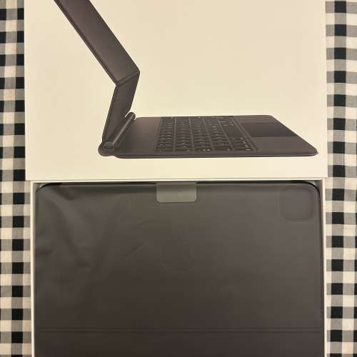 Apple iPad Magic Keyboard Pro 11吋 行貨 95%新 非常少用和新淨 專門店買入$2399 ...