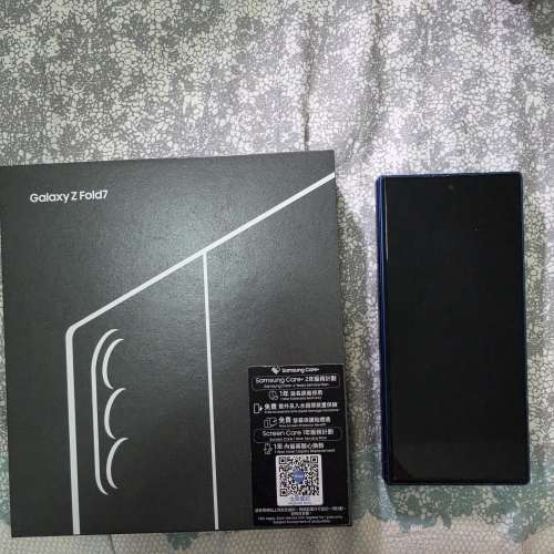 行貨Samsung Fold 7 512gb 藍色