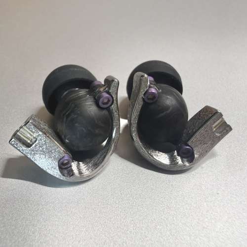 MUM Pearl Black UIEM 黑珍珠