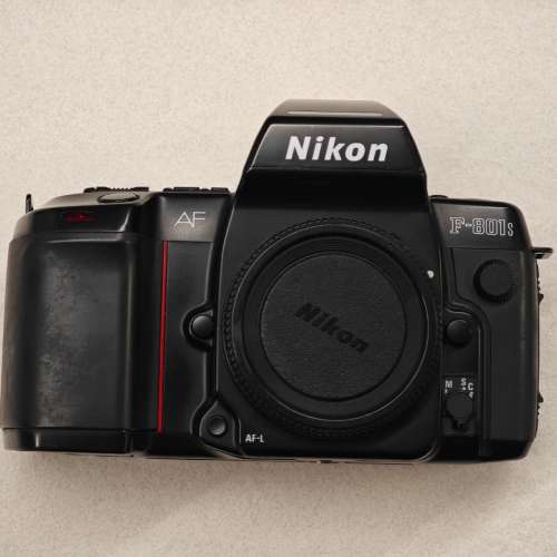 Nikon F801 body only