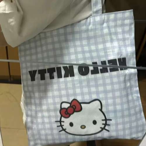 【夏日小清新】Hello Kitty 藍白格子帆布包 刺繡KT貓 減齡百搭 學生黨通勤必備