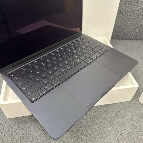 （最新款超輕薄🔥MacBook M5 Air )APPLE  MacBook Air M5 2026 M5 CPU/ 16GB Ram/5...