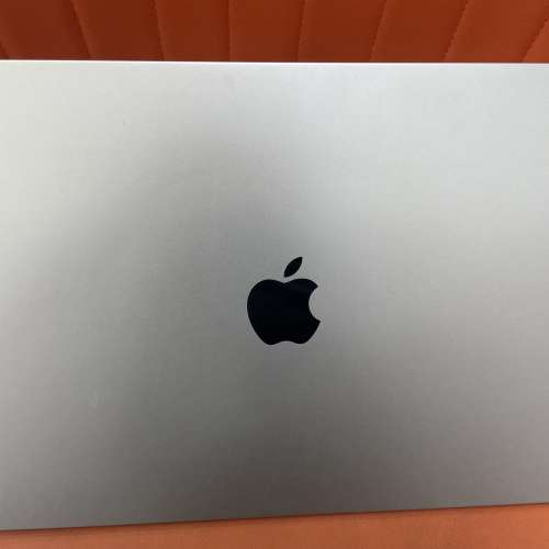 99%New MacBook Air 15吋 2023年 M2 8+256SSD 銀色 香港行貨 電池效能100% 有配件 ...