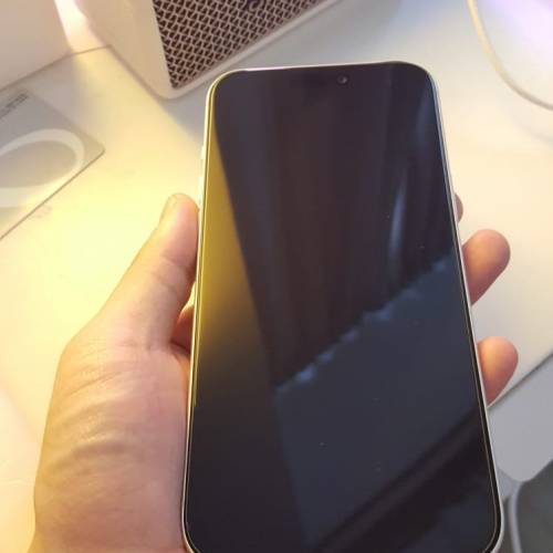 冇盒，接近全新，冇使用痕跡iPhone 17 pro Max 256 GB銀色電池健康度100%